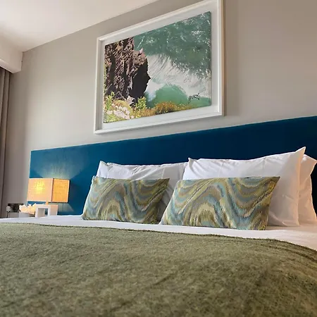 Hotel The Marine Boutique 3*