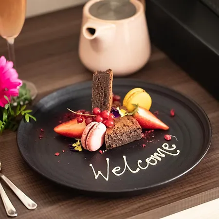 The Marine Boutique 3*