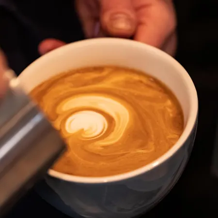 فندق At The Marine بالي بورنيون